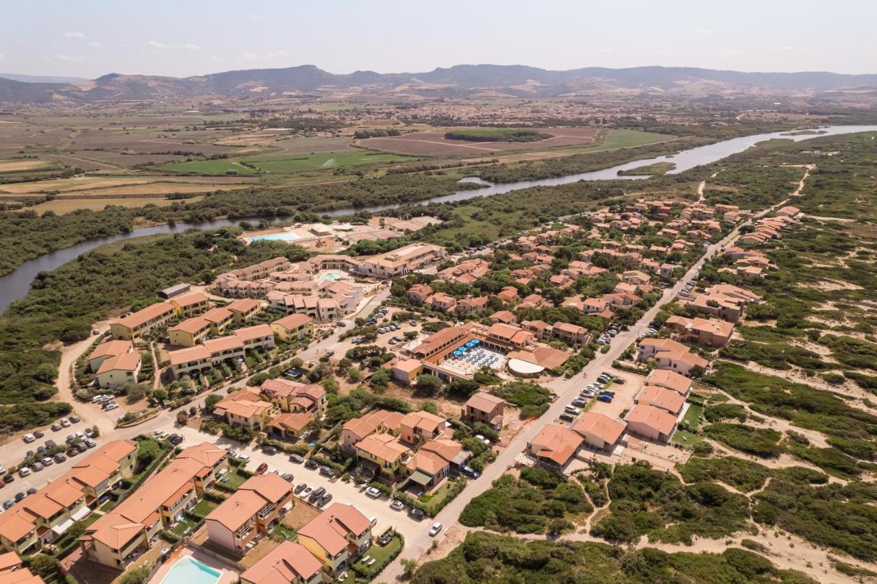 Mimose Beach Village Badesi Ngoại thất bức ảnh