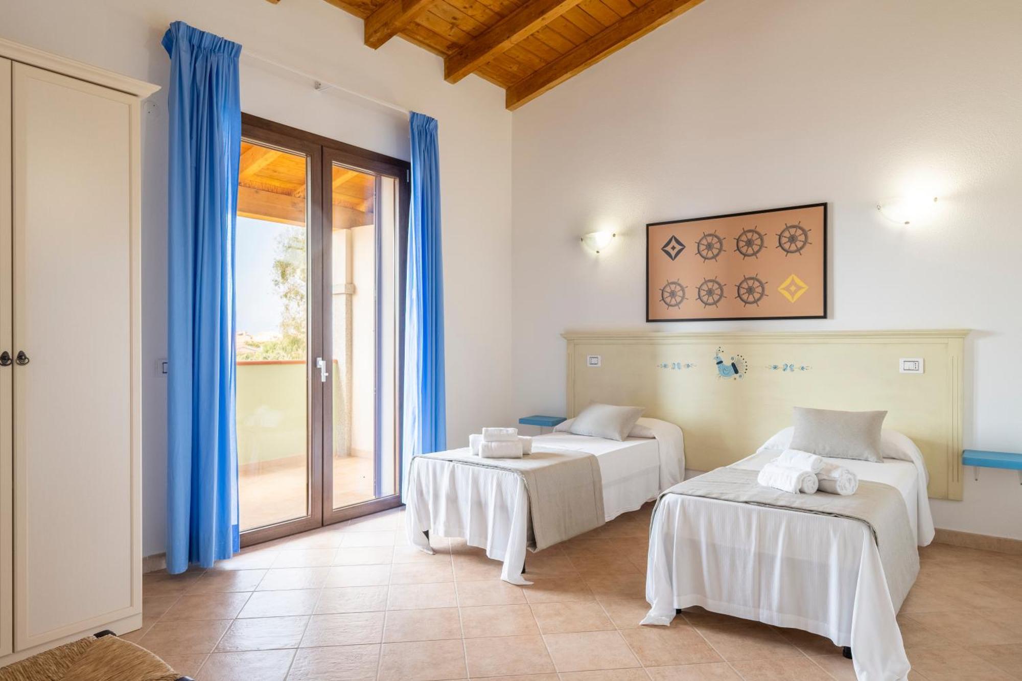 Mimose Beach Village Badesi Ngoại thất bức ảnh