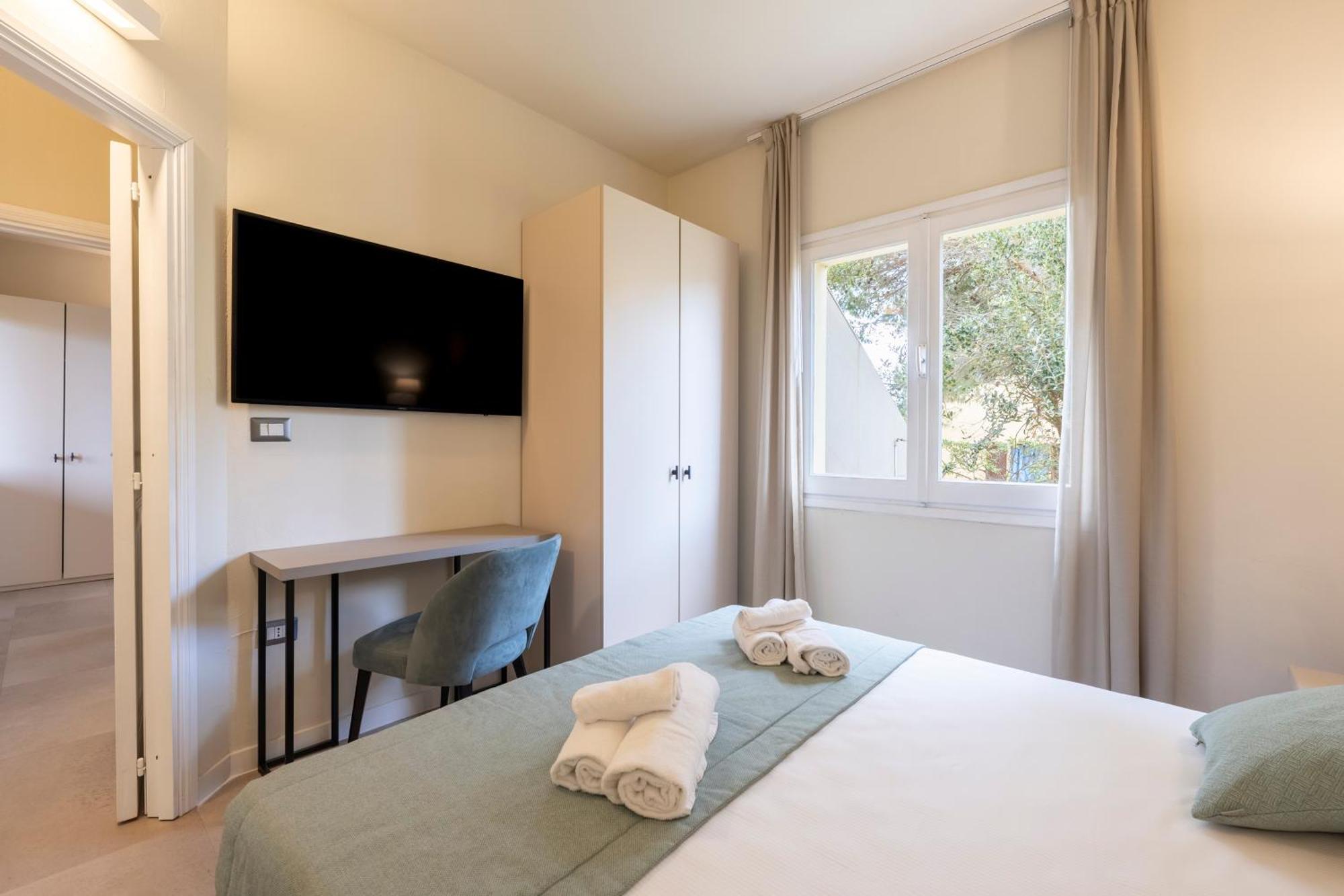 Mimose Beach Village Badesi Ngoại thất bức ảnh
